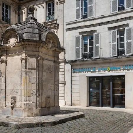 Les Apparts De Charly Duplex Cosy Au Marche Hyper Centre La Rochelle Tout A Pied Eksteriør bilde